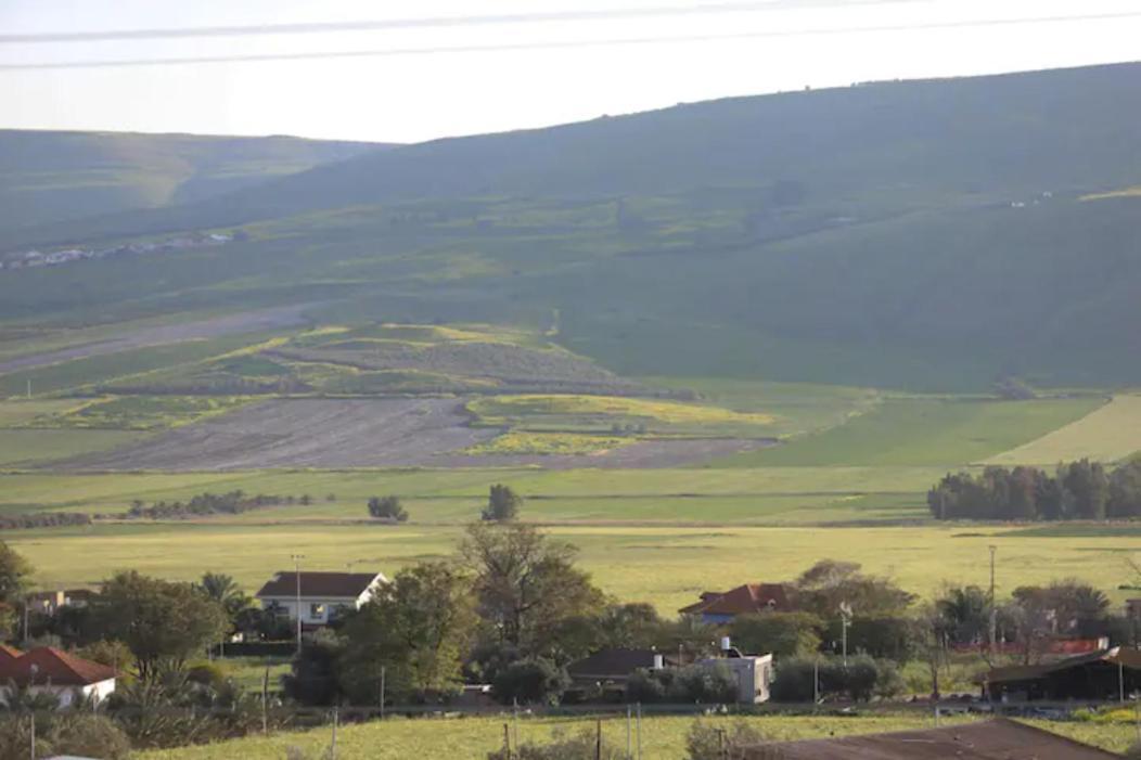 בגג העמק On The Roof Of The Valley HaZor'im ภายนอก รูปภาพ